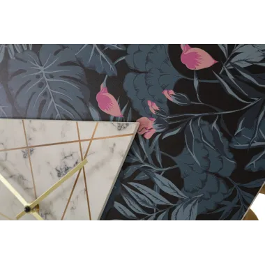 Zegarek ścienny Trójkąt 75X4,5X59 cm